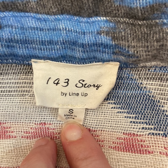 Aztec Shacket - Picture 4 of 6